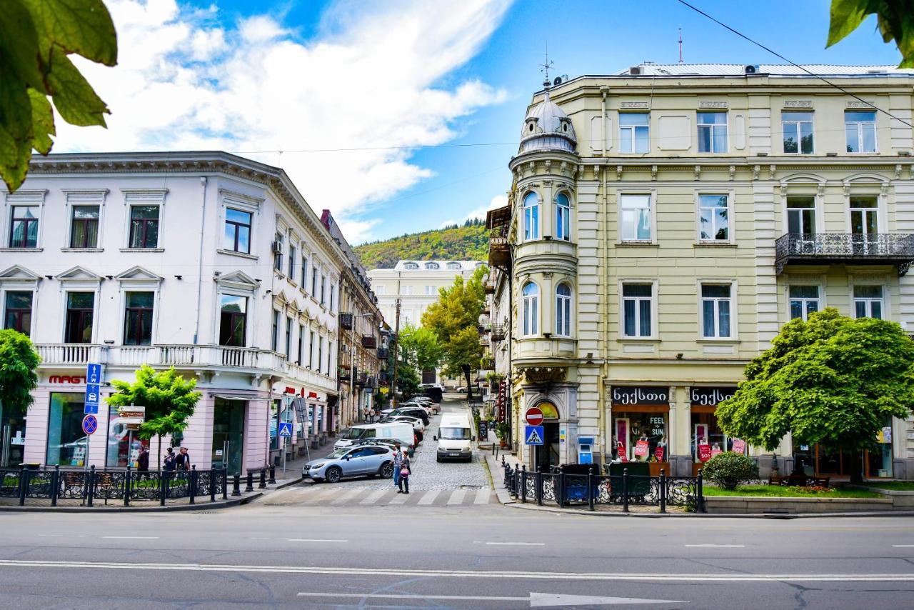 Hb Apartments Laghidze Tiflis Exterior foto